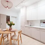 Cozy & Modern Apartments, Old Town 아파트