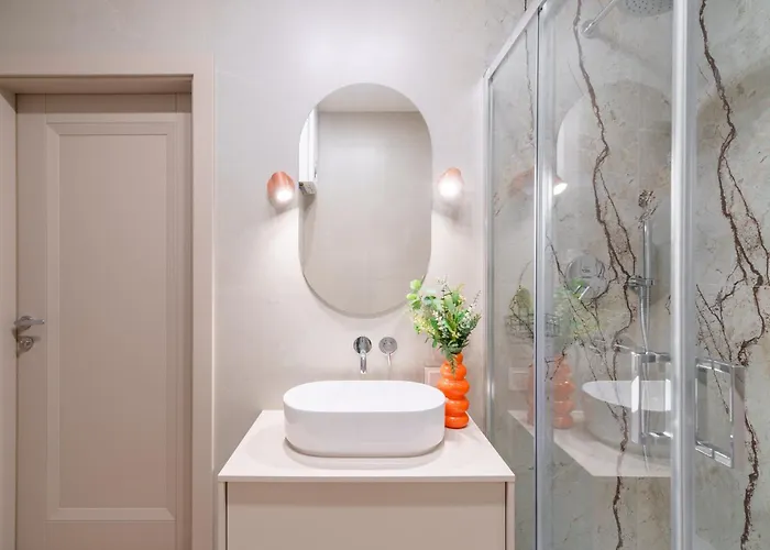 Cozy & Modern Apartments, Old Town